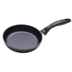 Swiss+Diamond+HD+Fry+Pan+-+Discover+Gourmet