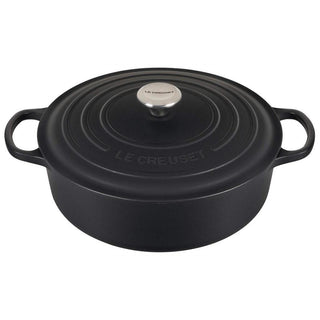 Le Creuset  6.75 qt Signature Cast Iron Wide Round Dutch Oven