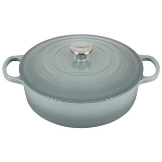 Le Creuset  6.75 qt Signature Cast Iron Wide Round Dutch Oven