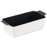 Le Creuset 2 Qt Cast Iron Signature Loaf Pan