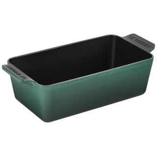 Le Creuset 2 Qt Cast Iron Signature Loaf Pan