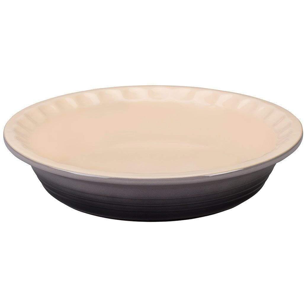 Le Creuset Stoneware 9 Heritage Pie Dish, White: Home & Kitchen 