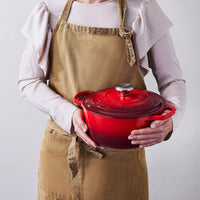 Le Creuset Signature Round 2 Qt. Dutch Oven - Discover Gourmet