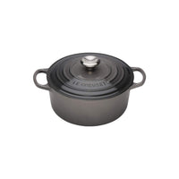 Le Creuset Signature Round 2 Qt. Dutch Oven - Discover Gourmet