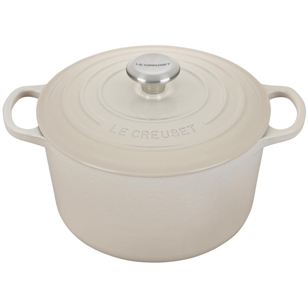 Le Creuset - Introducing Vapeur, our newest color available exclusively in Le  Creuset outlet stores. 🌫 Softer than white yet paler than gray, this new  arrival captures the mysterious beauty of fog –